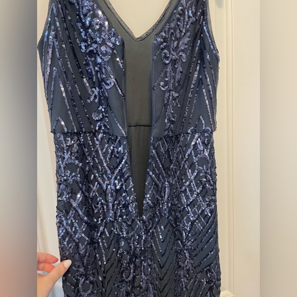 David’s Bridal Galina Signature Sequin Formal Dress size 6 - Picture 6 of 9